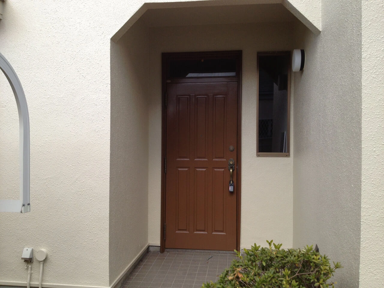 door-mae01